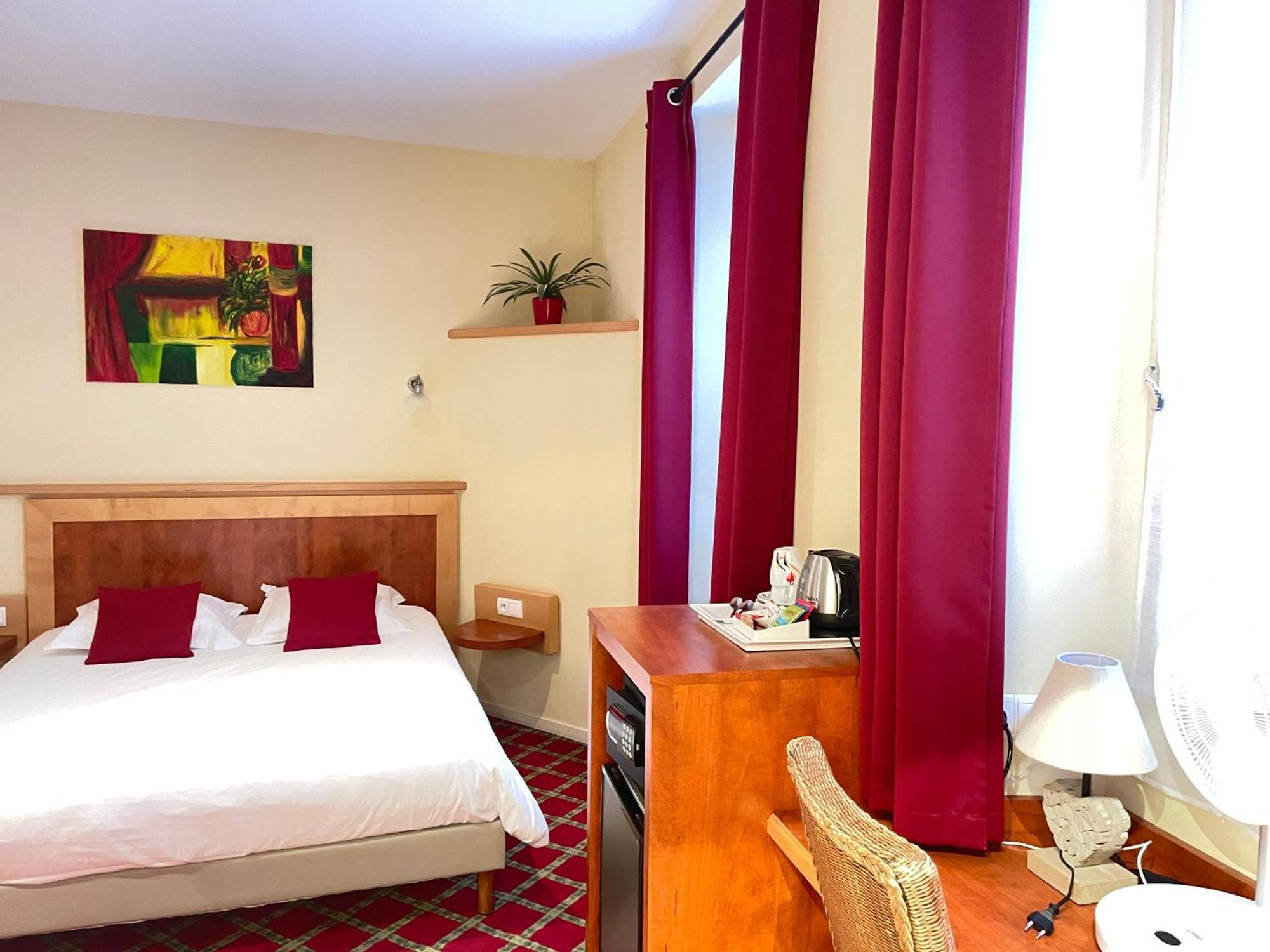 Hotel Des Marquisats Annecy Exterior foto
