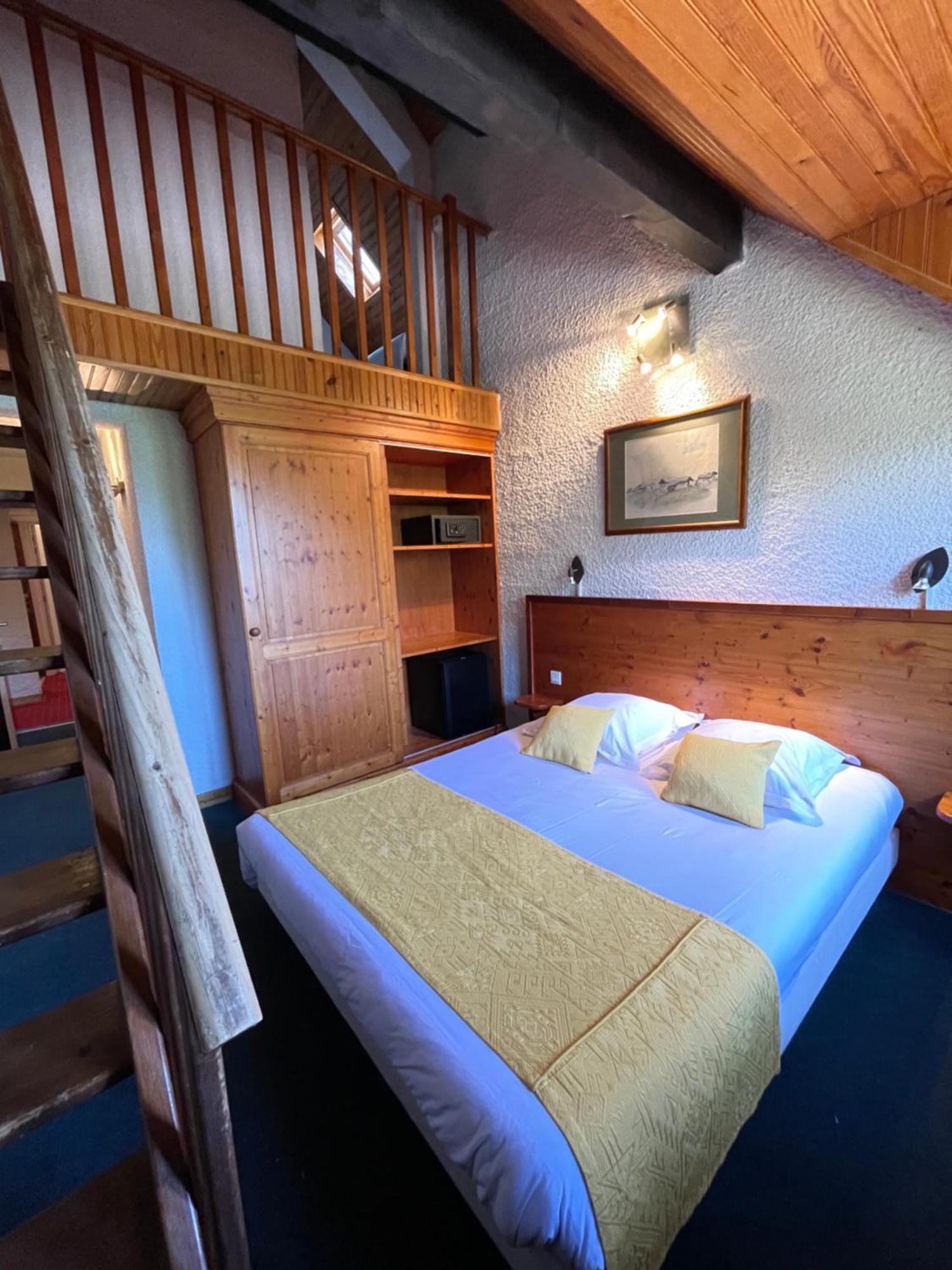 Hotel Des Marquisats Annecy Exterior foto