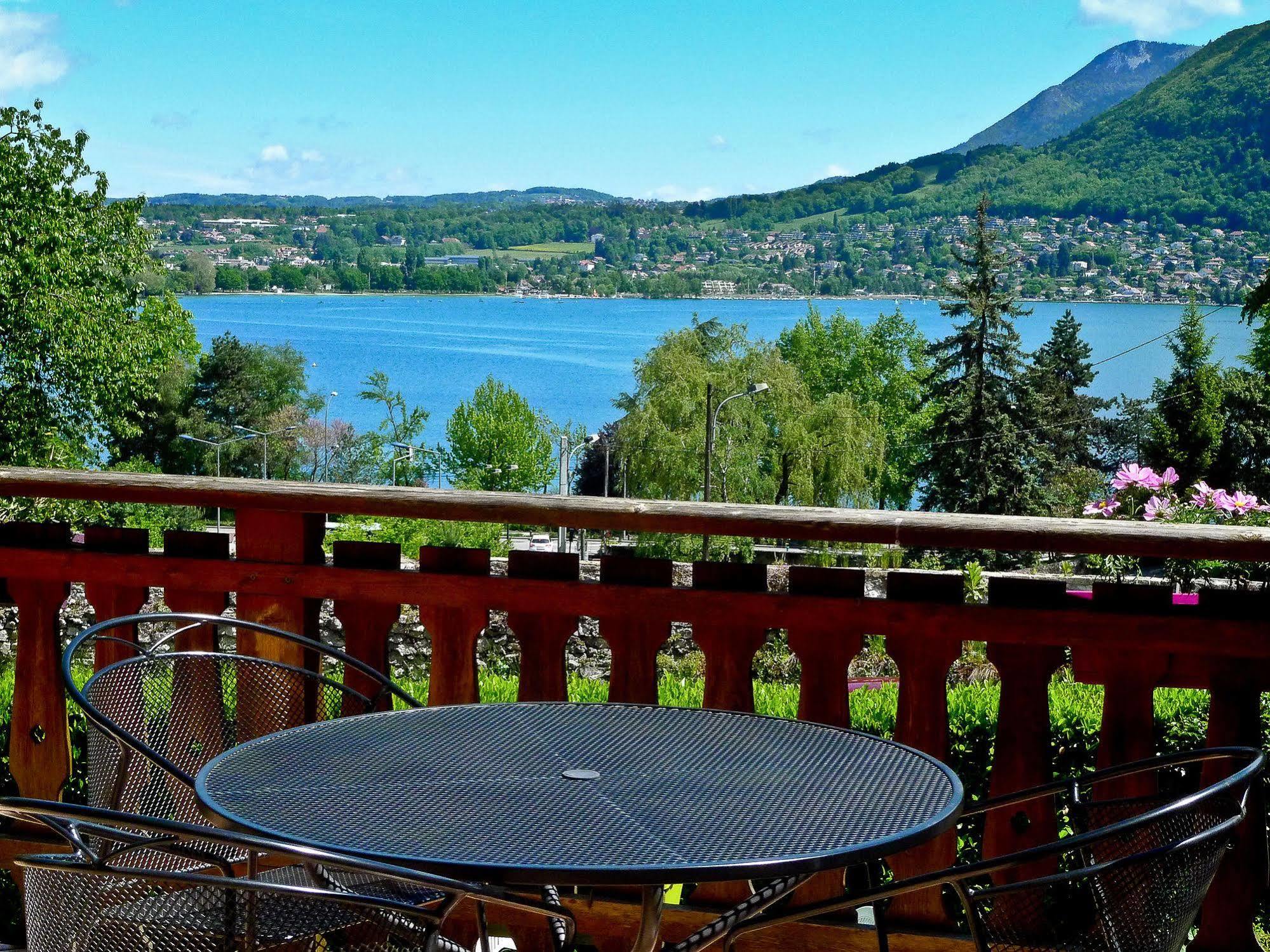 Hotel Des Marquisats Annecy Exterior foto
